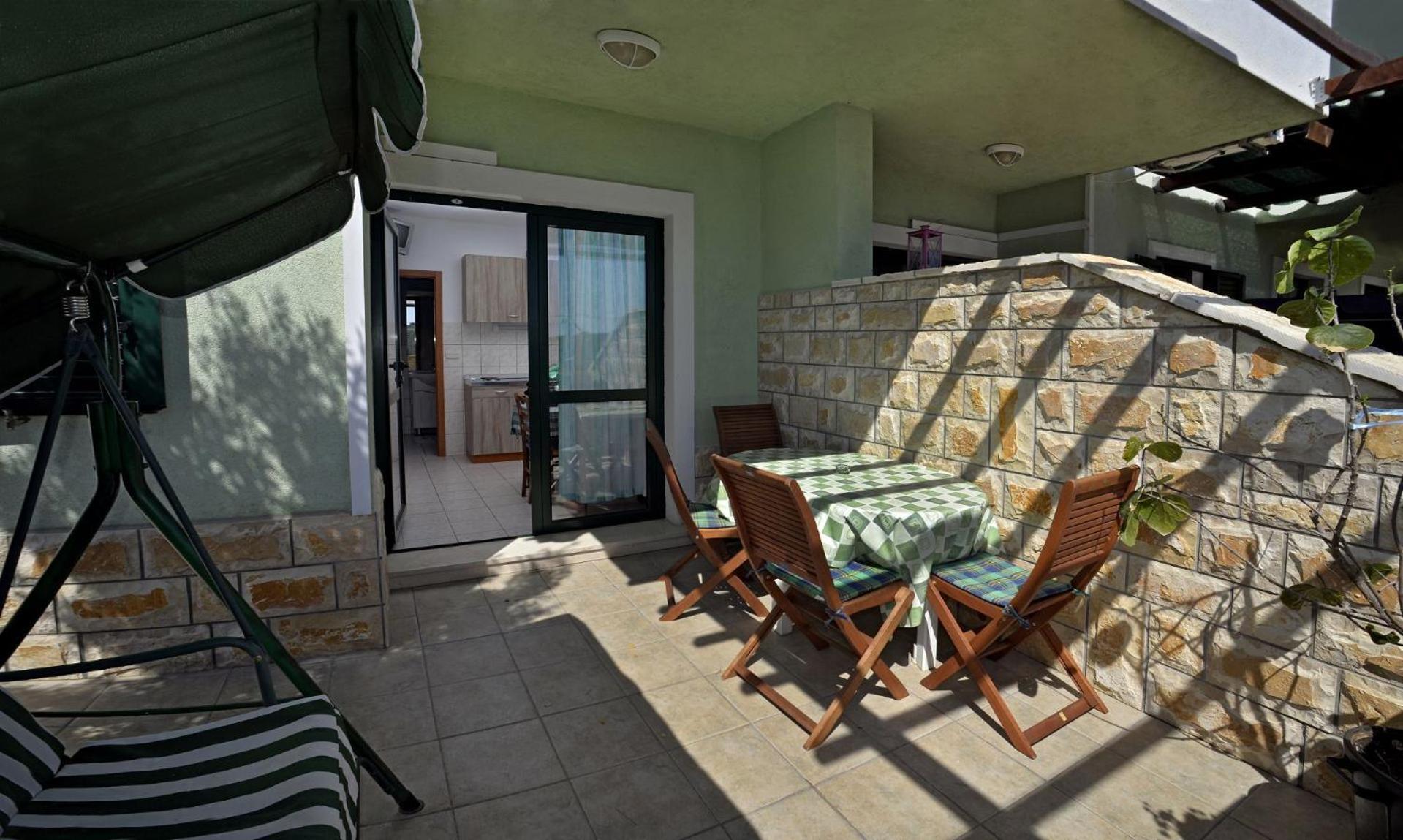 Apartments Toni Маслиница Екстериор снимка