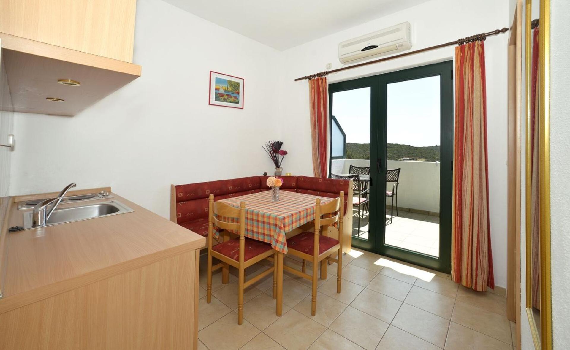 Apartments Toni Маслиница Екстериор снимка