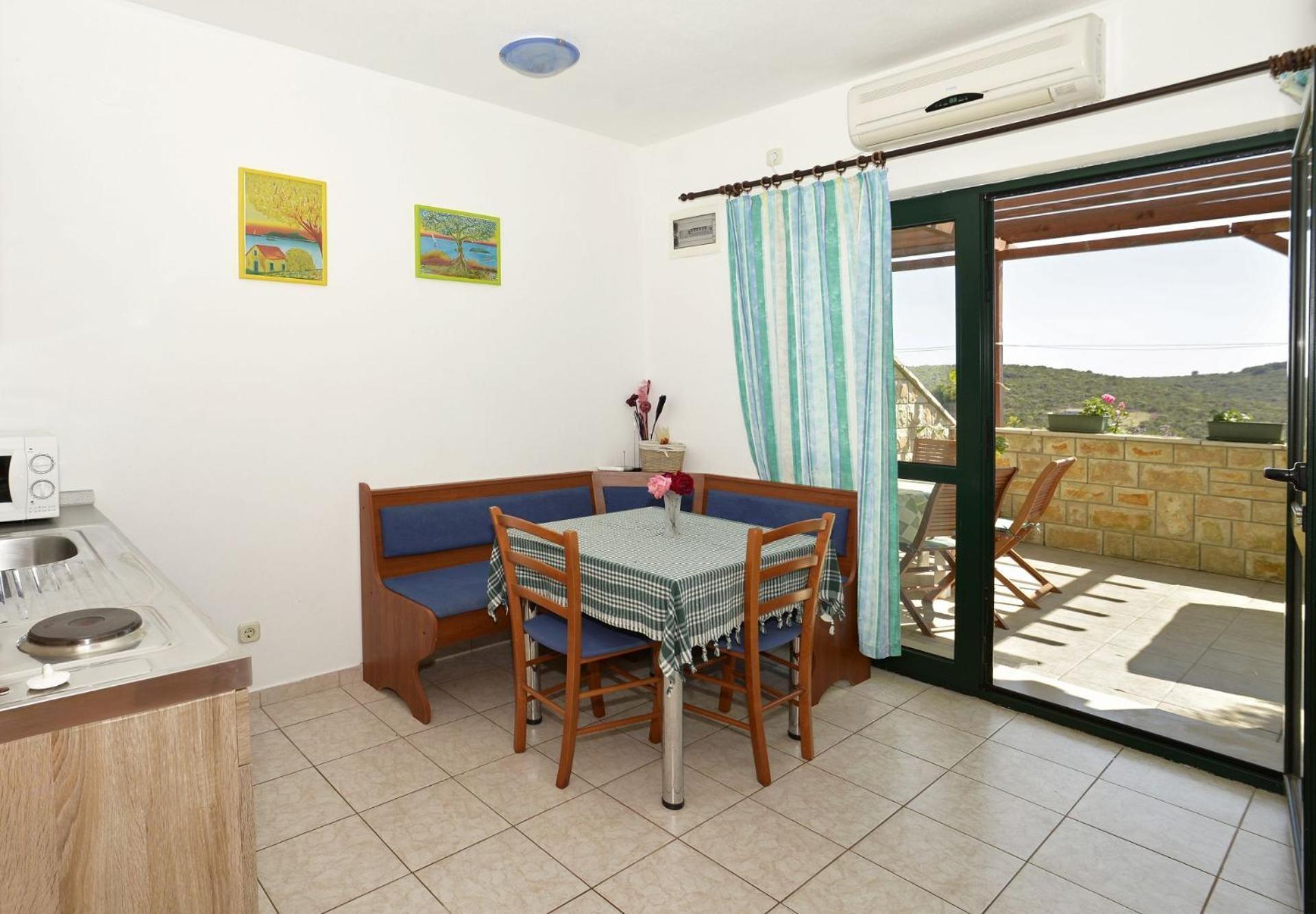 Apartments Toni Маслиница Екстериор снимка