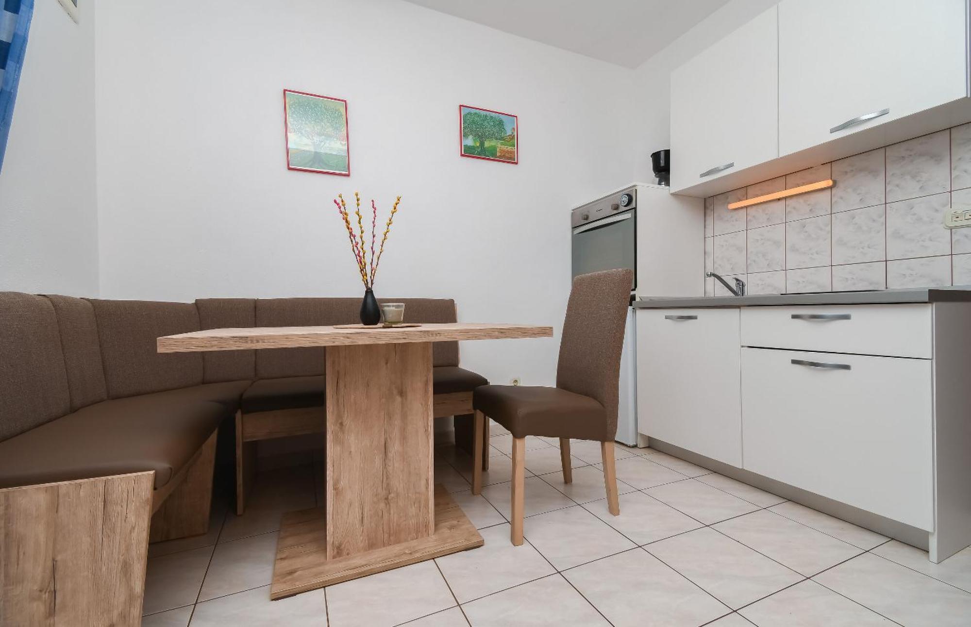 Apartments Toni Маслиница Екстериор снимка