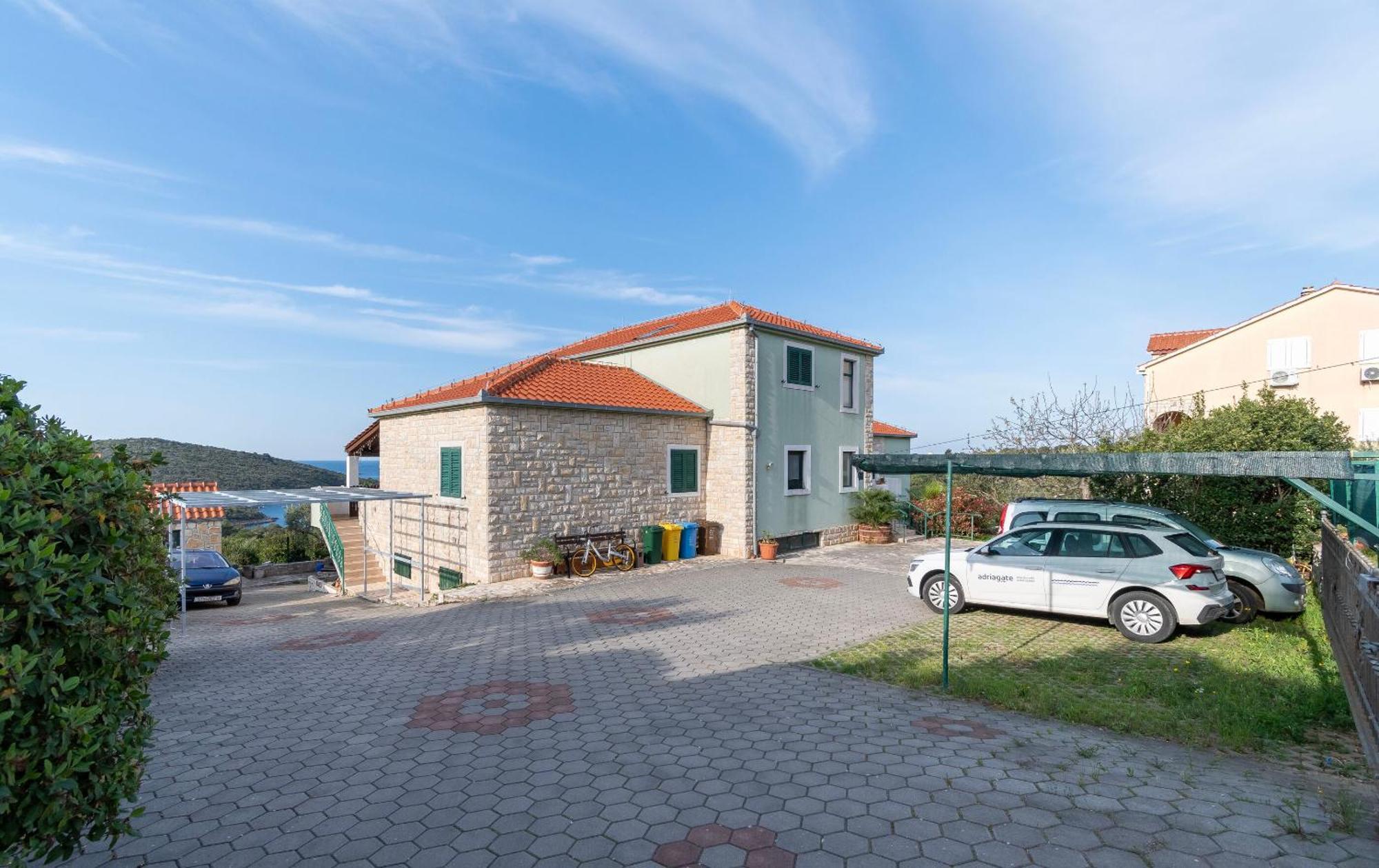 Apartments Toni Маслиница Екстериор снимка